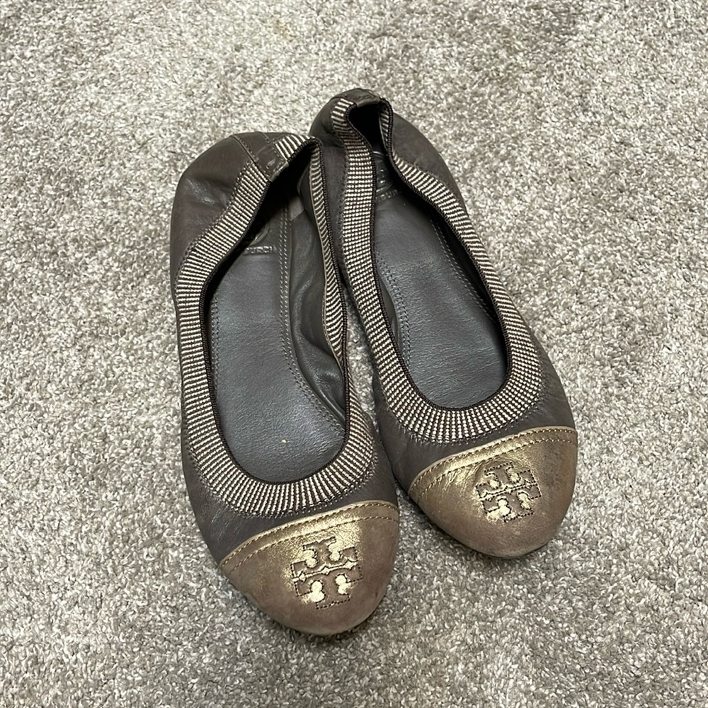 Tory Burch Gabby Ballet Flats Gray/Gold Toe Size 8